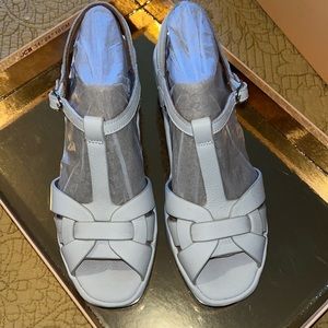 L’AmourDesPieds Playton White Wedge Sandals Size 5.5 M (Fits like a 6) NWB